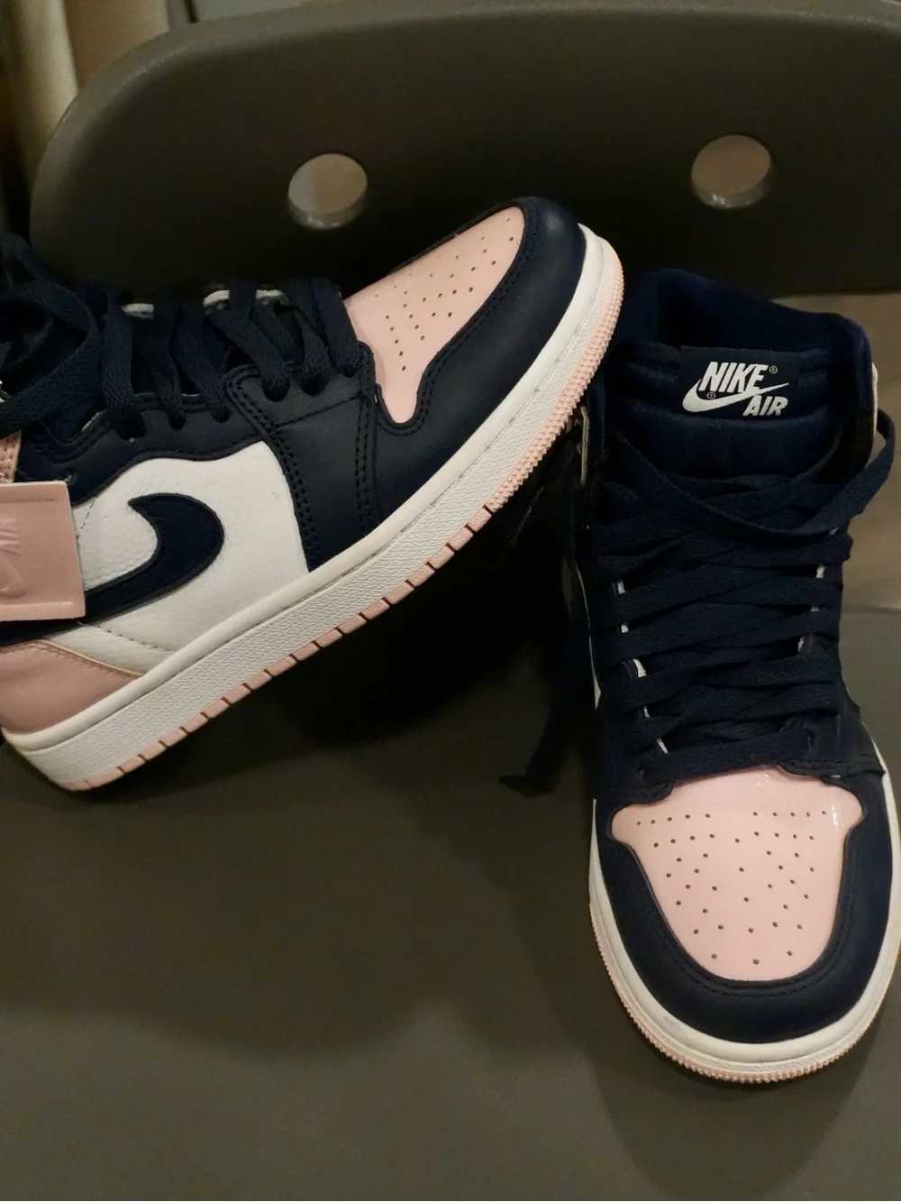 Nike Kids High-Top Sneakers in Navy, Pink & White
